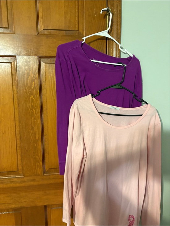 Avon Tops - 2 Women’s Long Sleeve Scoop Neck Tops - Pink & Purple XL Avon, Fashion Bug